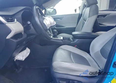 2019 Toyota Rav4 Xle Premium из США, поврежденный, VIN 2T3C1RFV0KC011663